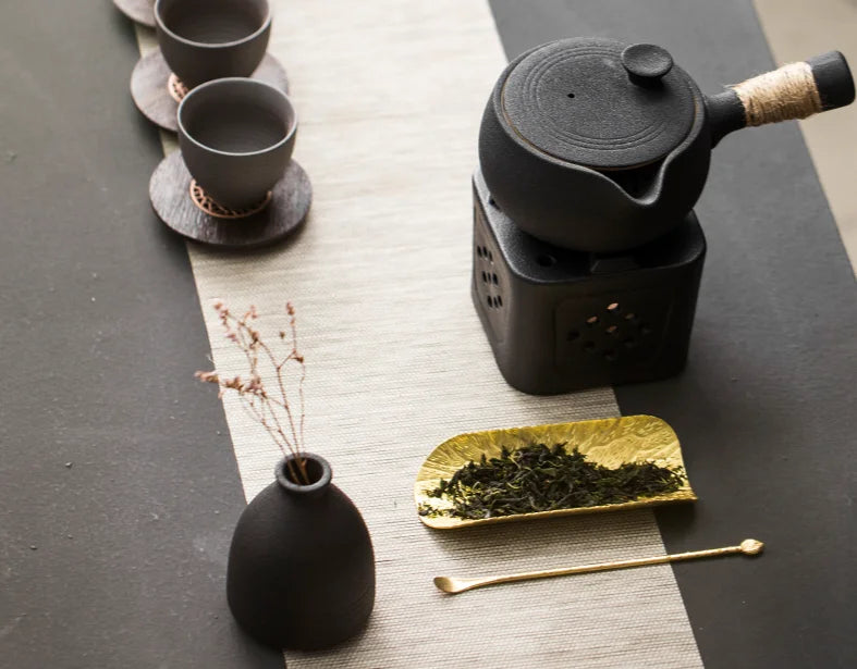 Japanese-style Rough Pottery Side-Handle Teapot — 500ml Handmade Ceramic